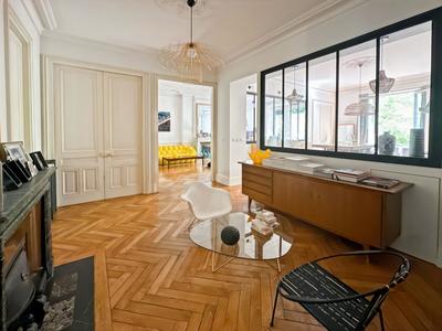 Appartement - 145 m² - 4 pièces