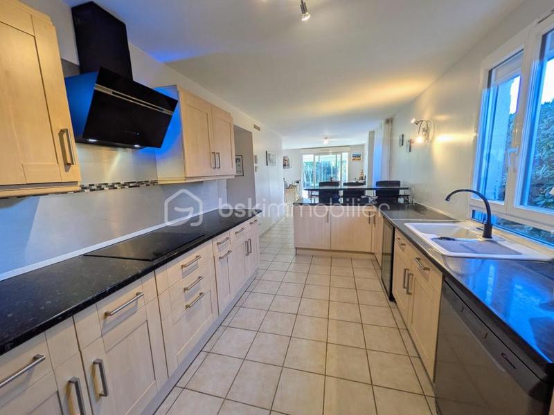 Maison - 148 m² - 7 pièces