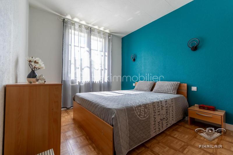 Maison traditionnelle - 121 m² - 5 pièces