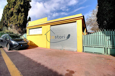 Local d'activité / Entrepôt - 108 m² - 1 pièce