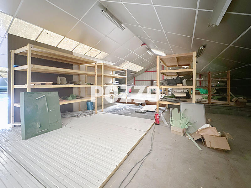 Local d'activité / Entrepôt - 500 m²