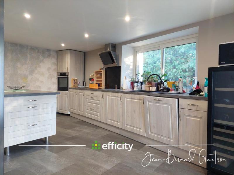 Maison - 176 m² - 6 pièces