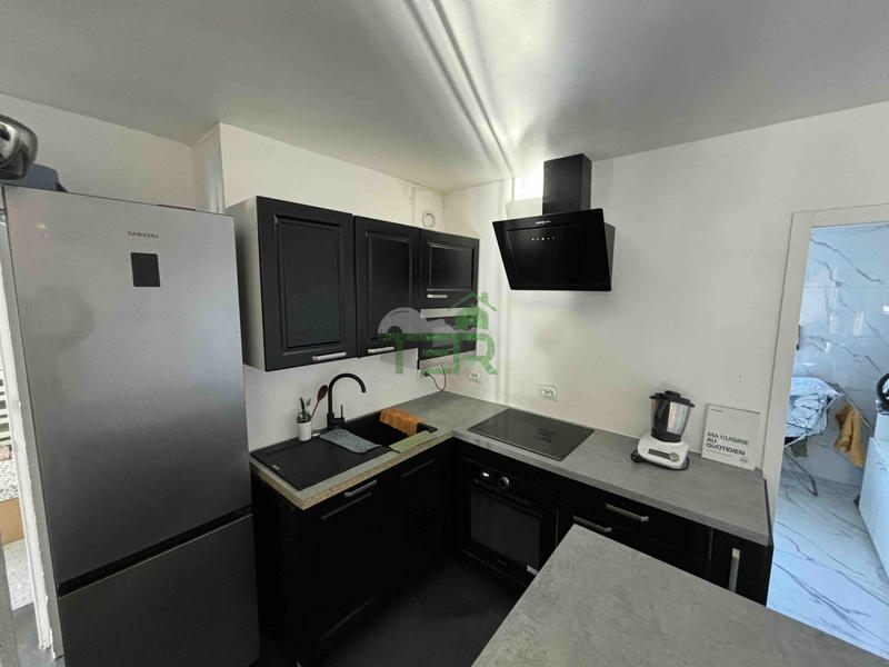 Appartement - 80 m² - 3 pièces