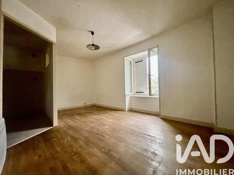 Appartement - 104 m² - 5 pièces