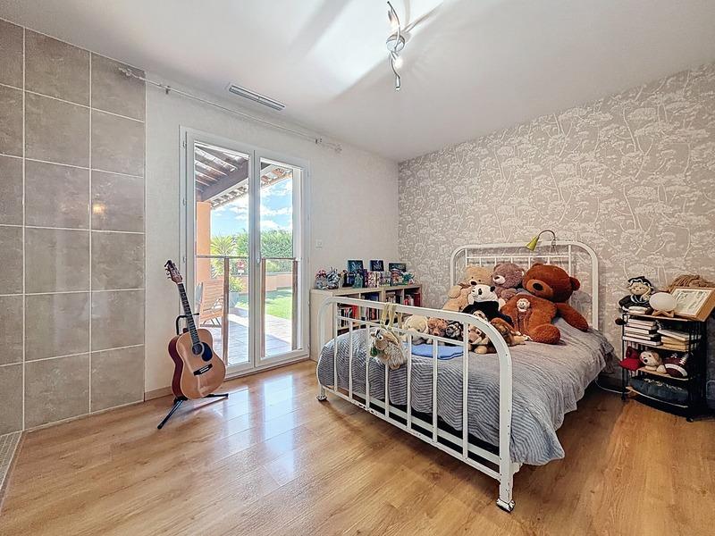 Maison - 174 m² - 6 pièces