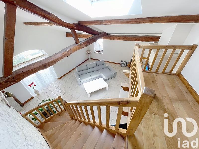 Maison - 280 m² - 8 pièces