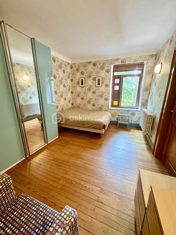 Maison de village - 260 m² - 13 pièces