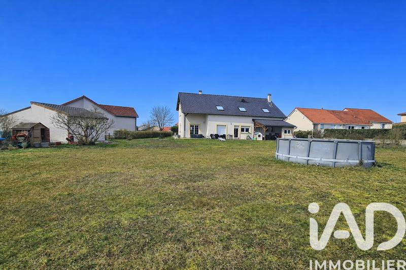 Maison - 191 m² - 7 pièces