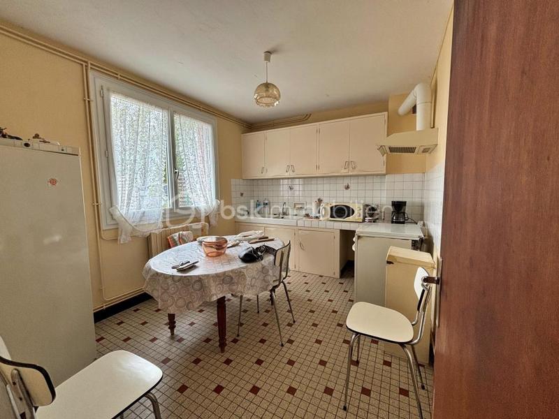 Maison - 105 m² - 6 pièces