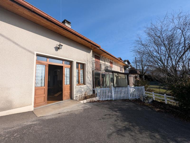 Maison - 145 m² - 6 pièces