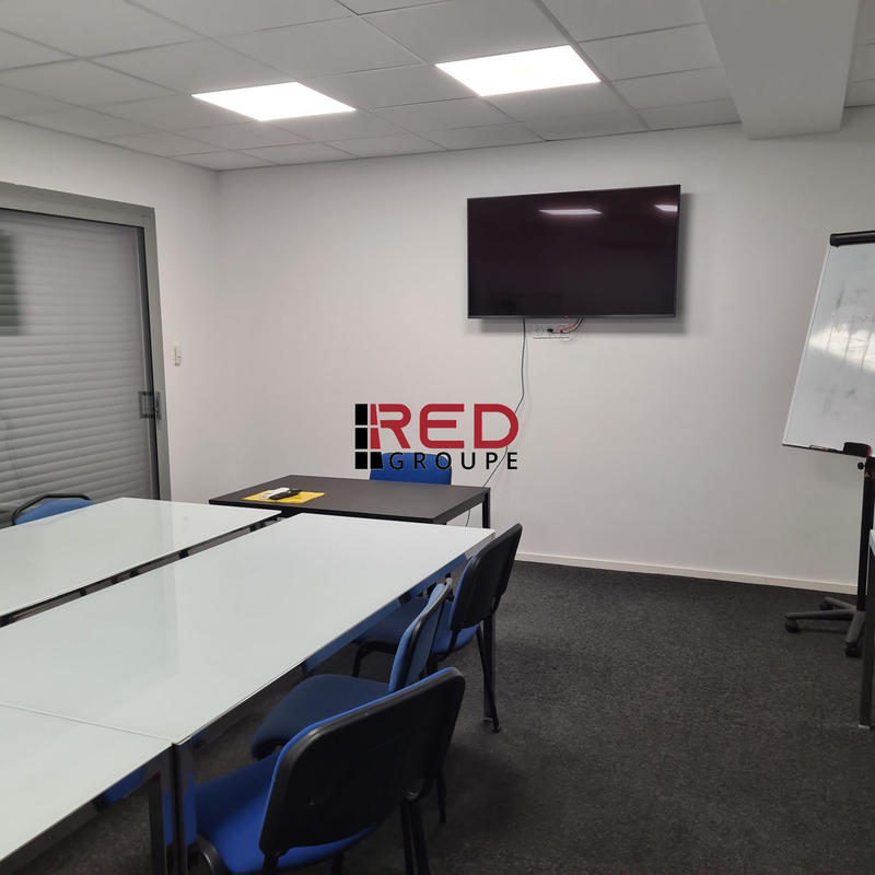 Bureau - 80 m²