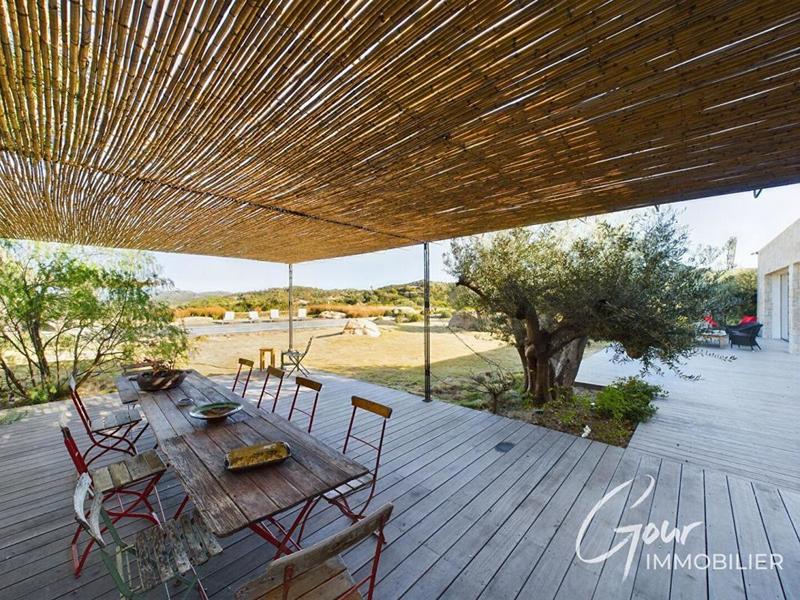 Villa - 370 m² - 7 pièces