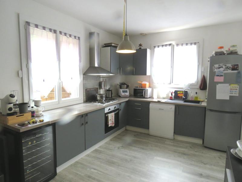 Maison traditionnelle - 110 m² - 7 pièces