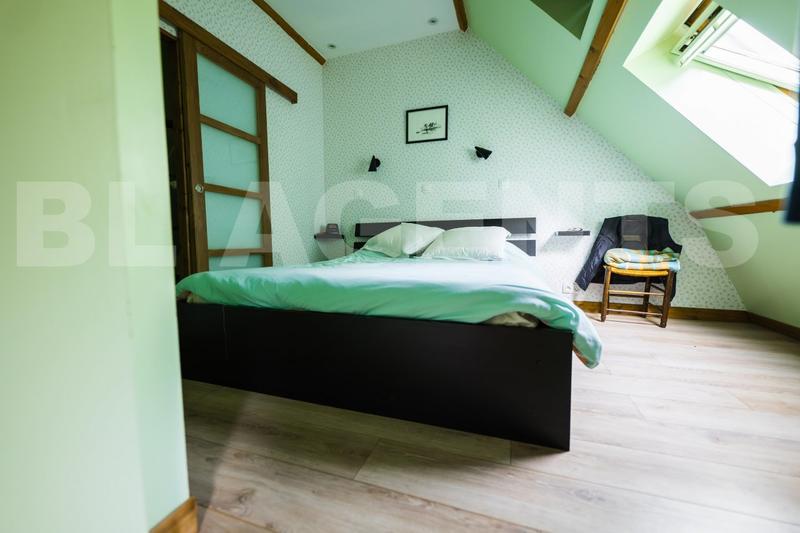 Maison - 142 m² - 7 pièces