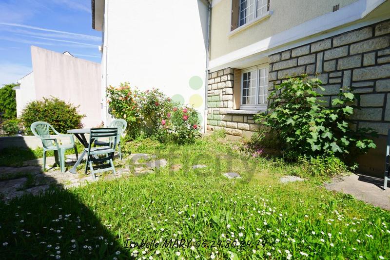 Maison - 179 m² - 5 pièces