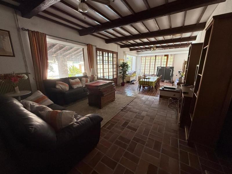 Demeure - 455 m² - 12 pièces