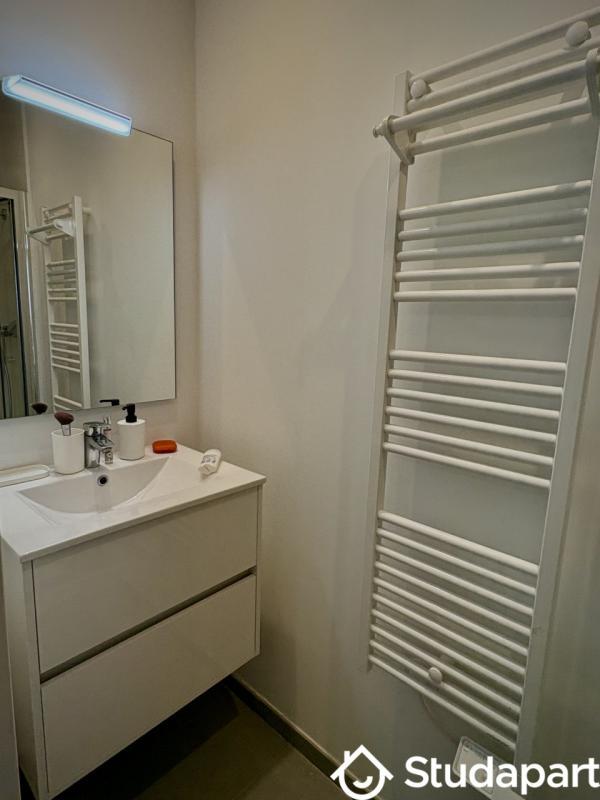 Chambre - 13 m² - 1 pièce