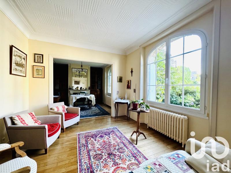 Maison de ville - 196 m² - 9 pièces