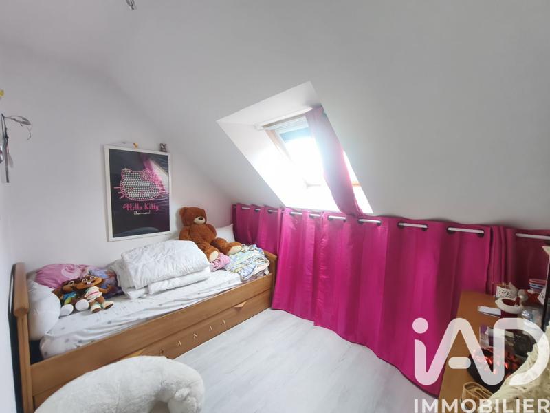 Maison - 250 m² - 8 pièces