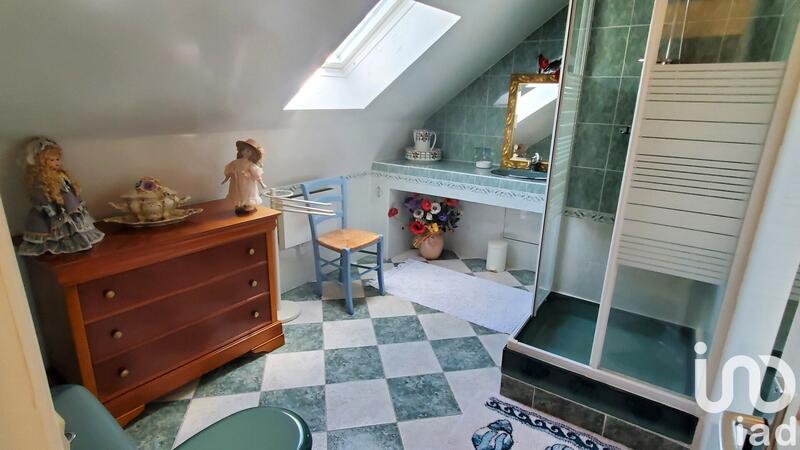 Maison - 147 m² - 7 pièces