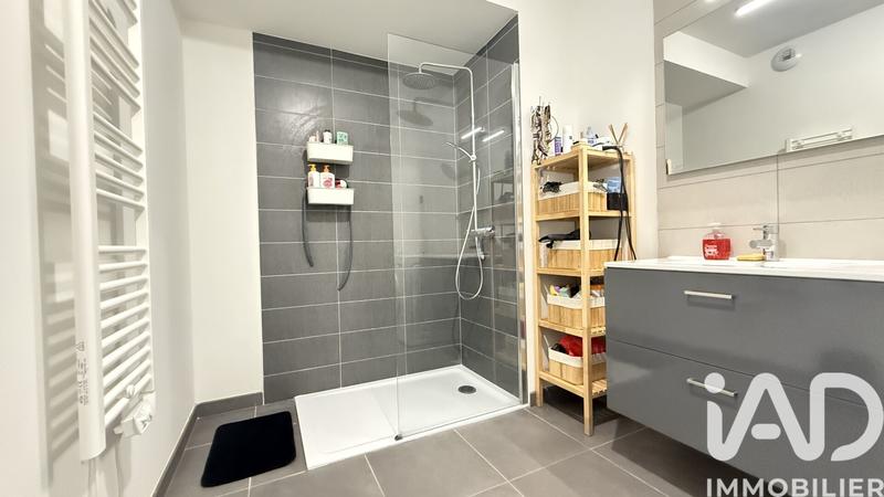 Appartement - 77 m² - 4 pièces