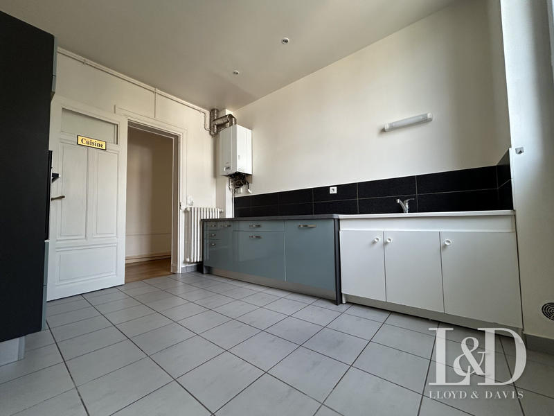 Appartement - 125 m² - 5 pièces