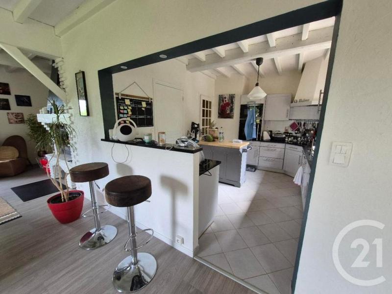 Maison de village - 152 m² - 9 pièces