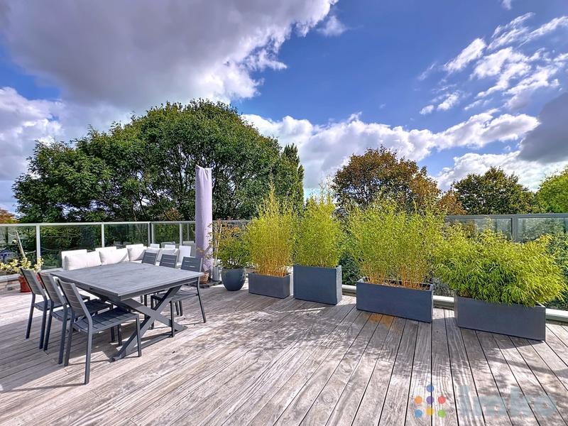 Appartement - 130 m² - 4 pièces