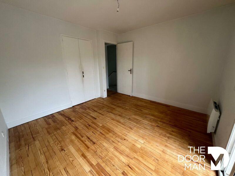 Maison jumelée - 86 m² - 5 pièces