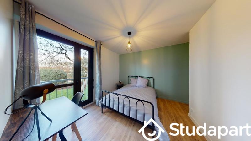 Chambre - 14 m² - 1 pièce