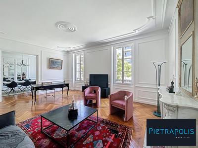 Appartement - 141 m² - 6 pièces