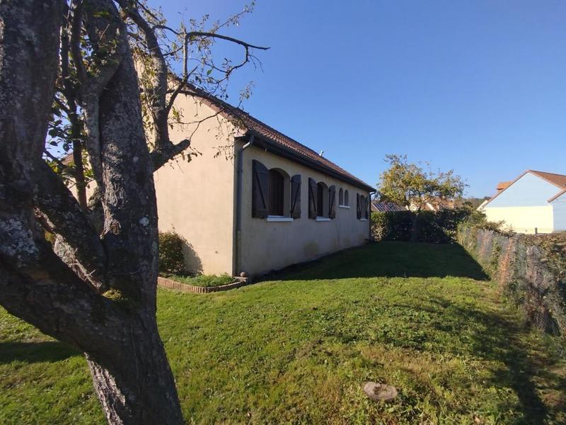 Maison - 92 m² - 4 pièces