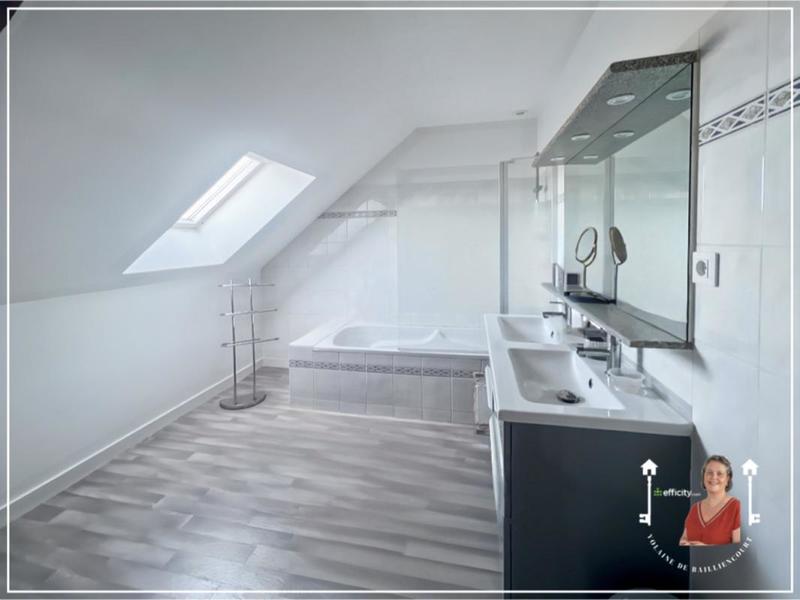 Maison - 170 m² - 5 pièces