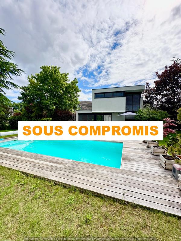 Maison - 187 m² - 7 pièces