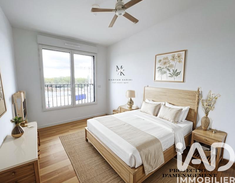 Appartement - 96 m² - 5 pièces