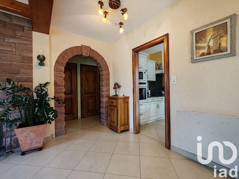 Maison - 93 m² - 4 pièces