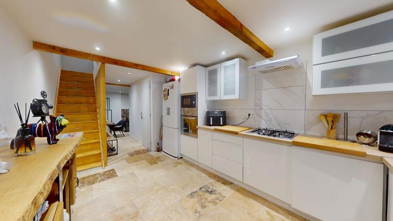 Maison - 85 m² - 4 pièces