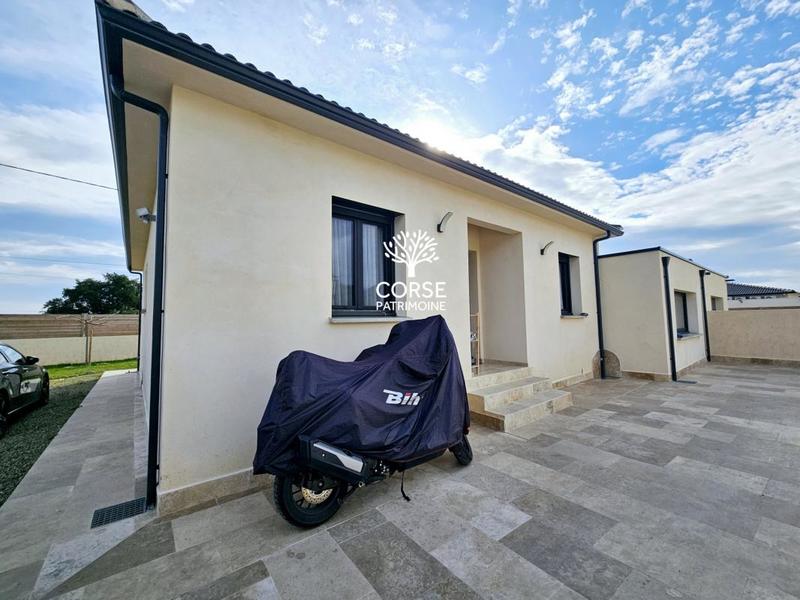 Villa - 102 m² - 3 pièces