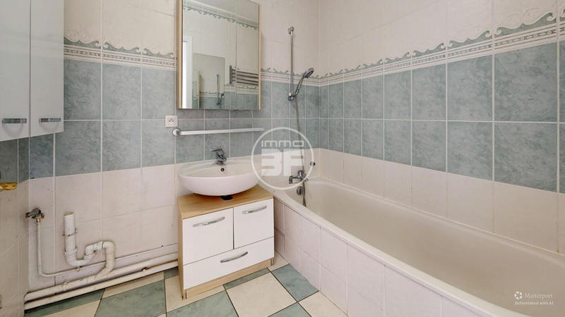 Appartement - 125 m² - 5 pièces