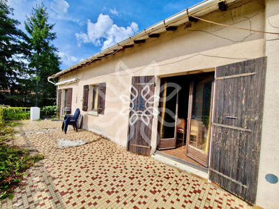 Maison de village - 82 m² - 3 pièces