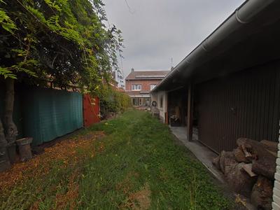 Maison - 180 m² - 7 pièces