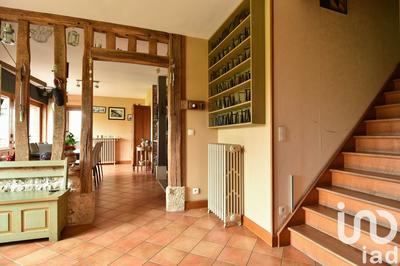 Maison - 220 m² - 8 pièces