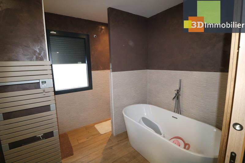 Maison - 143 m² - 6 pièces