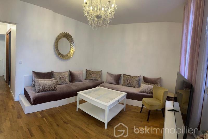 Maison - 80 m² - 5 pièces