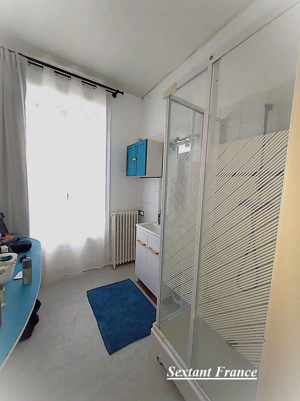 Maison - 209 m² - 7 pièces