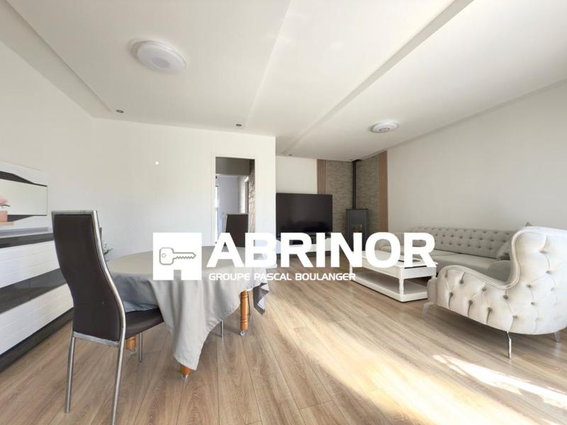 Maison - 105 m² - 5 pièces