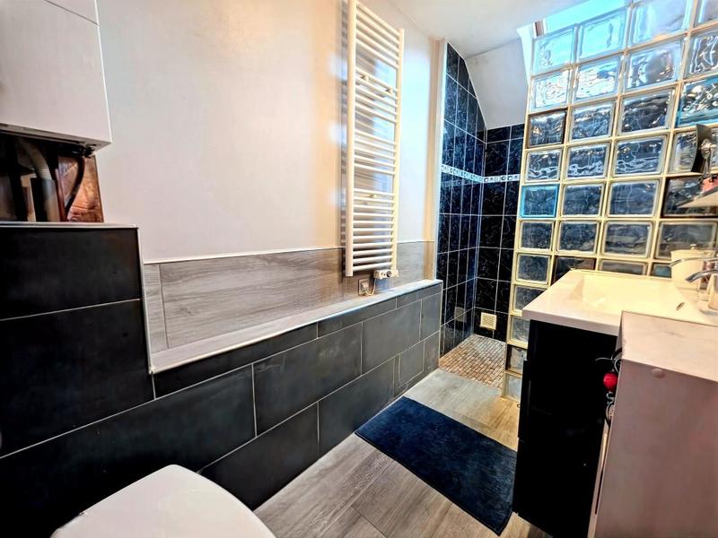 Maison de ville - 100 m² - 4 pièces