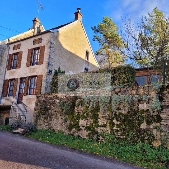 Maison de village - 175 m² - 7 pièces