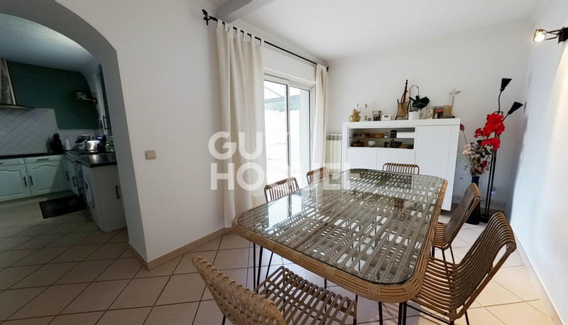 Maison - 94 m² - 4 pièces