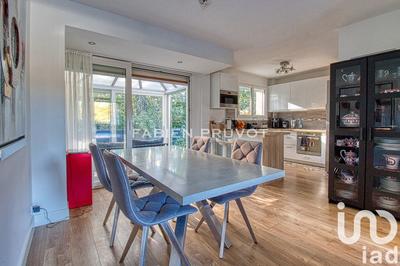 Maison - 75 m² - 5 pièces